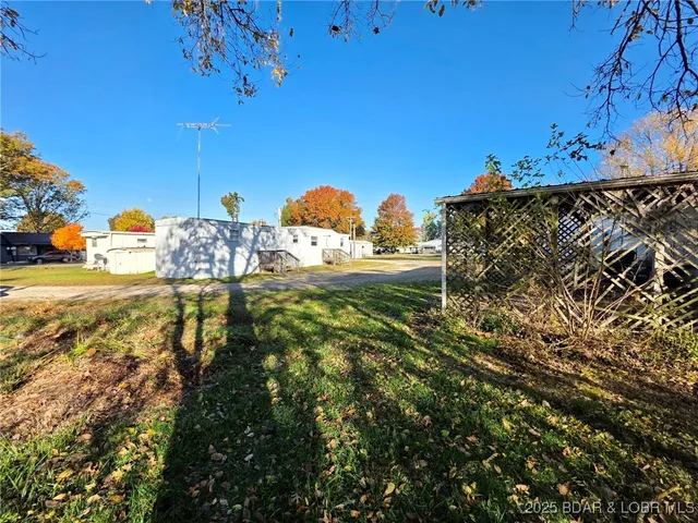 $199,900 | 11-16 North Walnut Avenue, Versailles, MO 65084