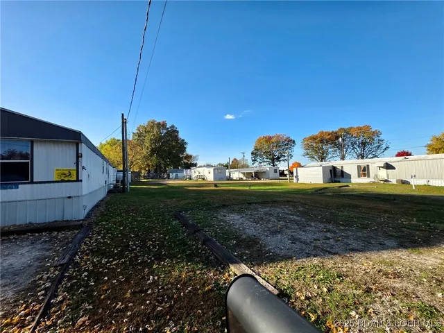 $199,900 | 11-16 North Walnut Avenue, Versailles, MO 65084