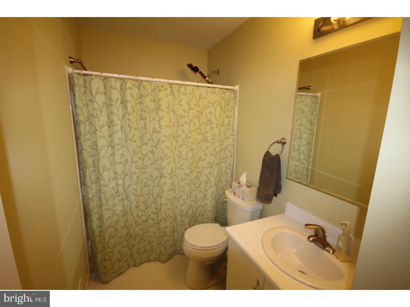 43 Manley Road Pennington, NJ 08534 - Photo 25 of 25 Bathroom