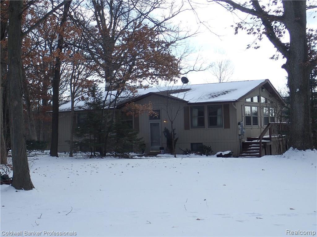 3259 West Newark Road Lapeer, MI 48446 - Photo 1 of 41 P2030051.JPG