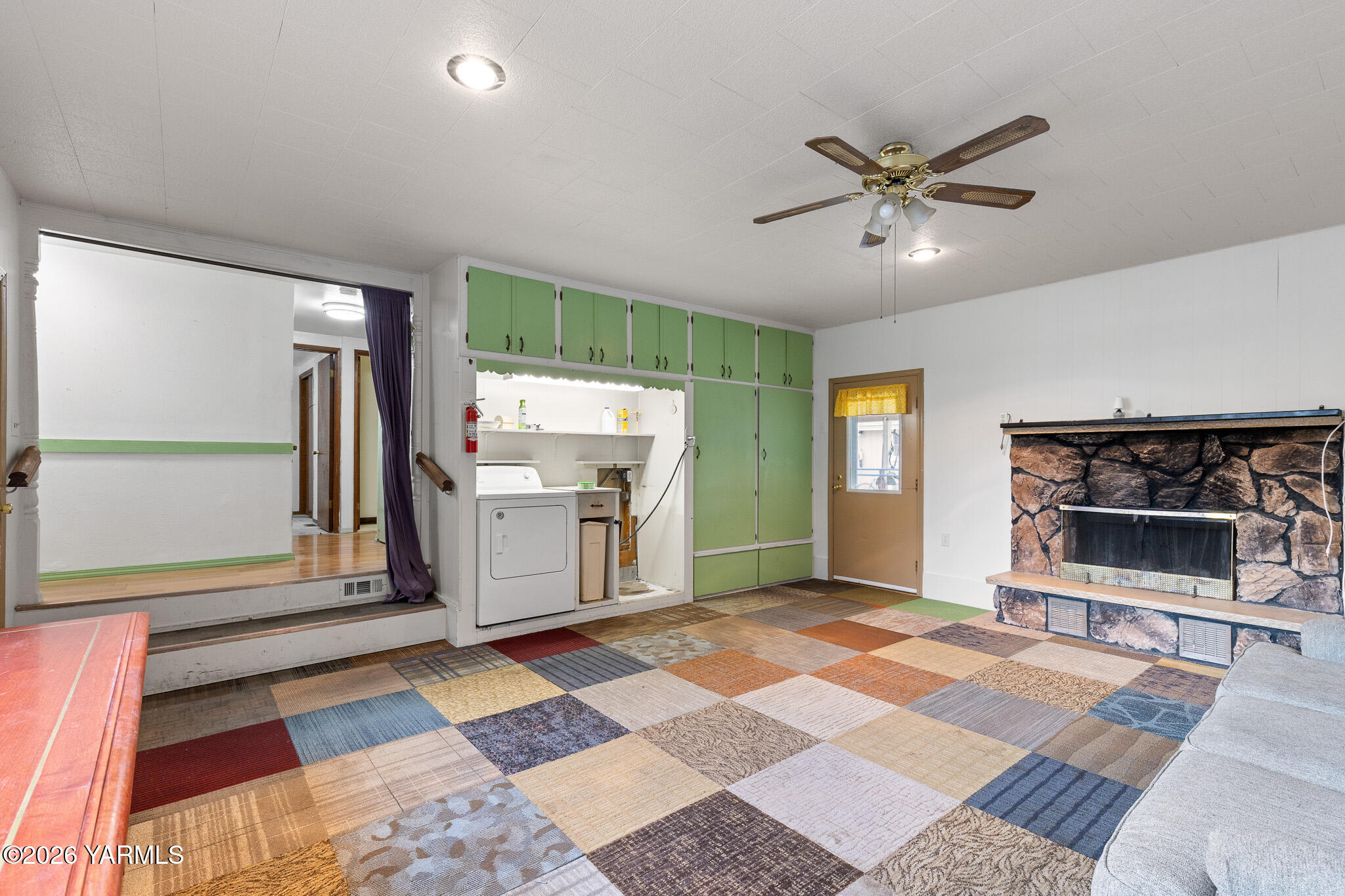 2404 Willow Street Yakima, WA 98902 - Photo 17 of 30 2404 Willow St