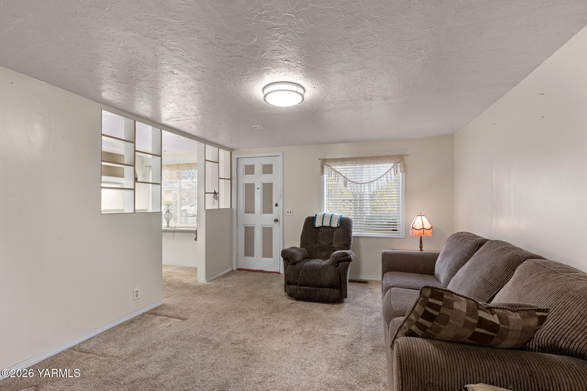 2404 Willow Street Yakima, WA 98902 - Photo 4 of 30 2404 Willow St