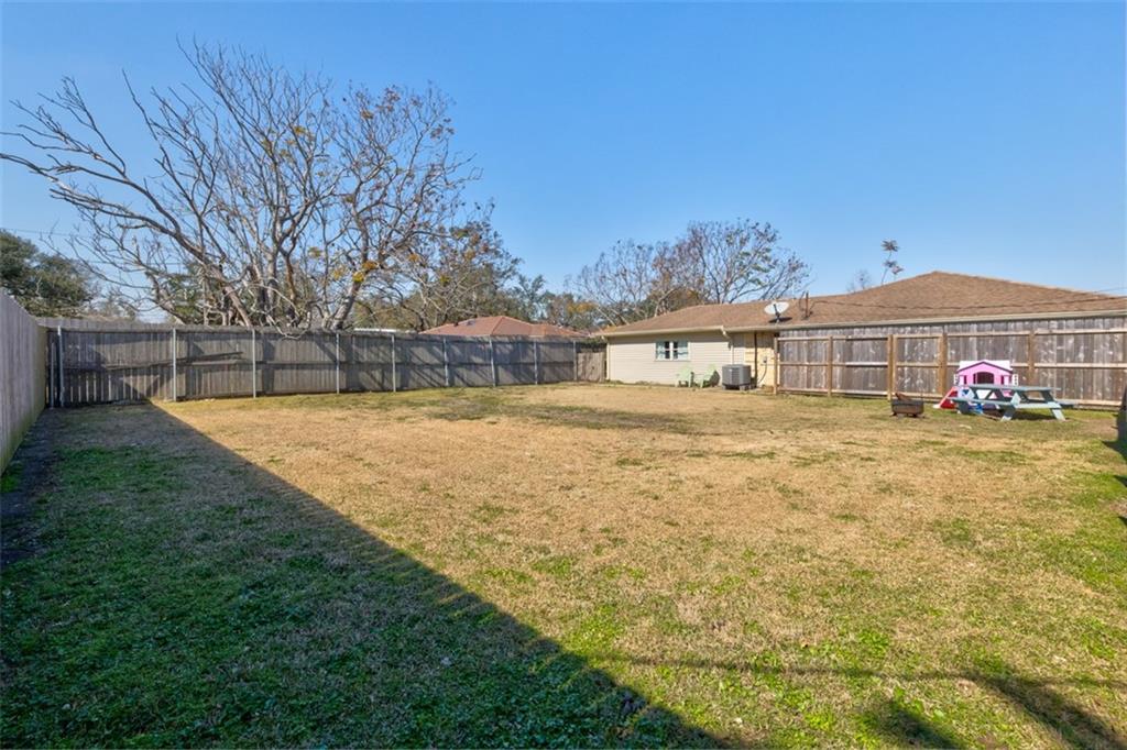 2500 Fazzio Road Chalmette, LA 70043 - Photo 15 of 18