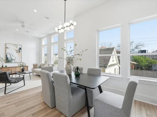 $449,990 | 1513 McKee Street, Houston, TX 77009