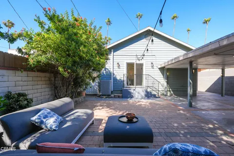 $1,699,000 | 3958 Seneca Avenue, Los Angeles, CA 90039