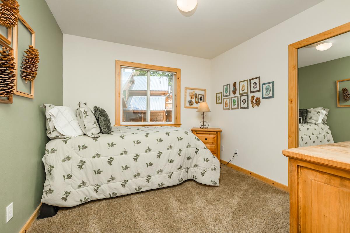 11564 Kitzbuhel Road Truckee, CA 96161 - Photo 16 of 21 Gallery Image 16