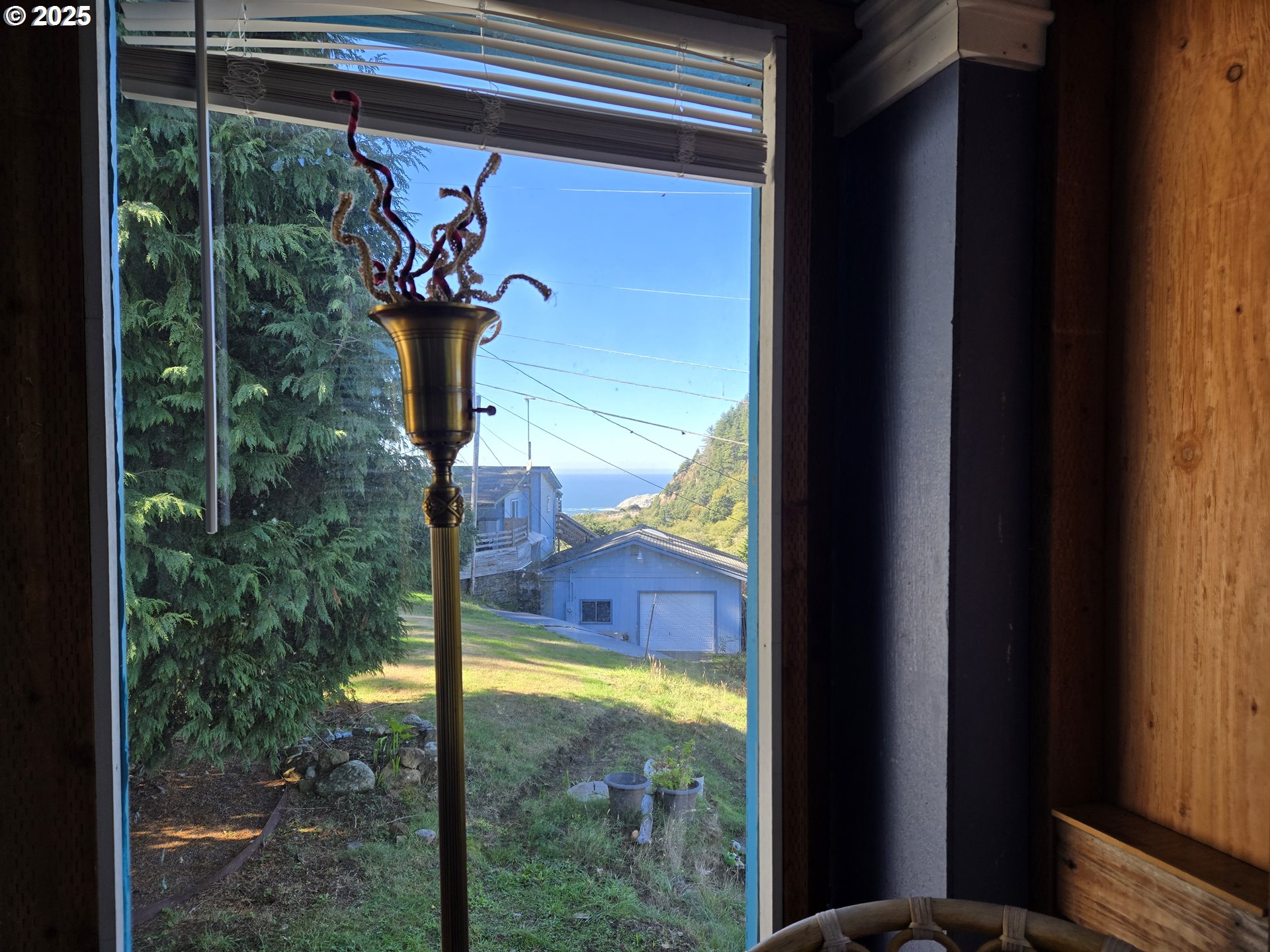 96465 Coverdell Road, Unit 8 Brookings, OR 97415 - Photo 37 of 42 a view of a porch