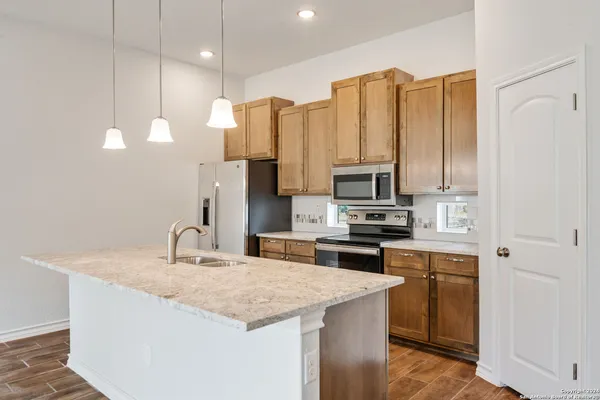$1,490 | 139 San Salvador Avenue, Unit 103, San Antonio, TX 78210