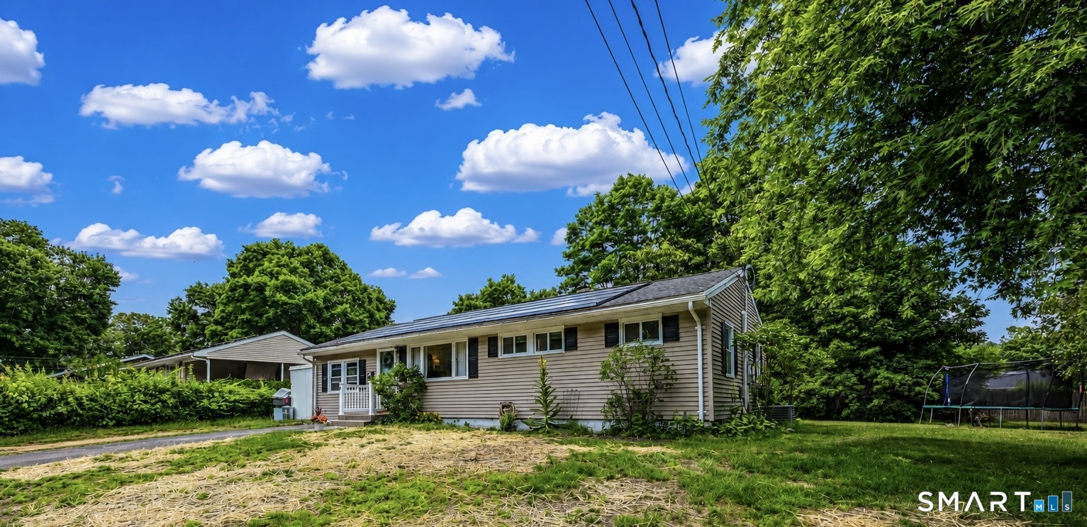 198 Beacon Manor Road Naugatuck, CT 06770 - Photo 2 of 22