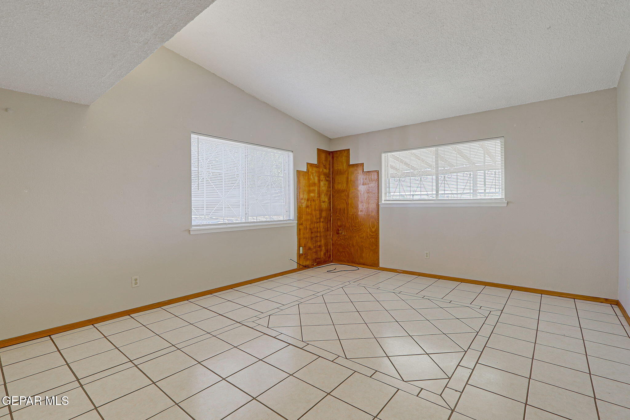 9108 Morelia Road El Paso, TX 79907 - Photo 19 of 35 24-web-or-mls-IMG_1397