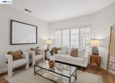 $1,249,000 | 455 Eagle Valley Way, Danville, CA 94506