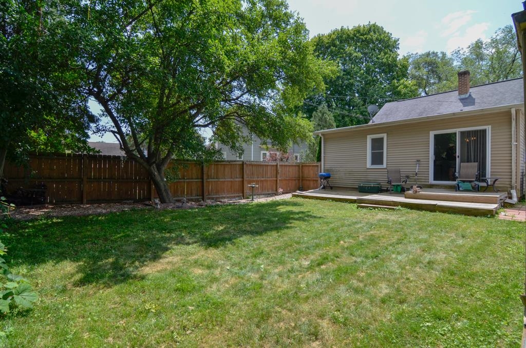 816 East Harrison Street Appleton, WI 54915 - Photo 39 of 40