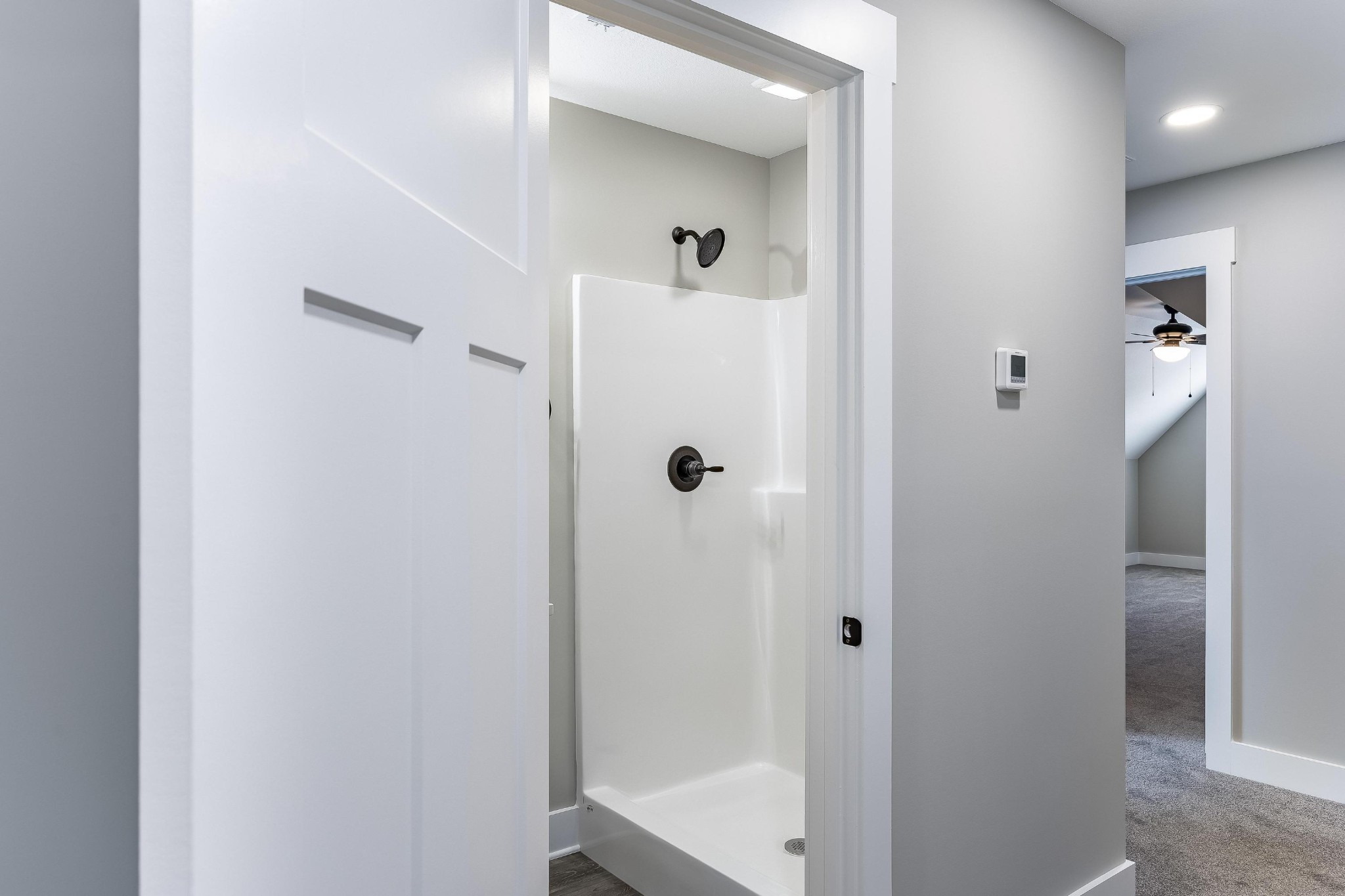 2151 Old Federal Road Ocoee, TN 37361 - Photo 24 of 31 a bathroom with a shower