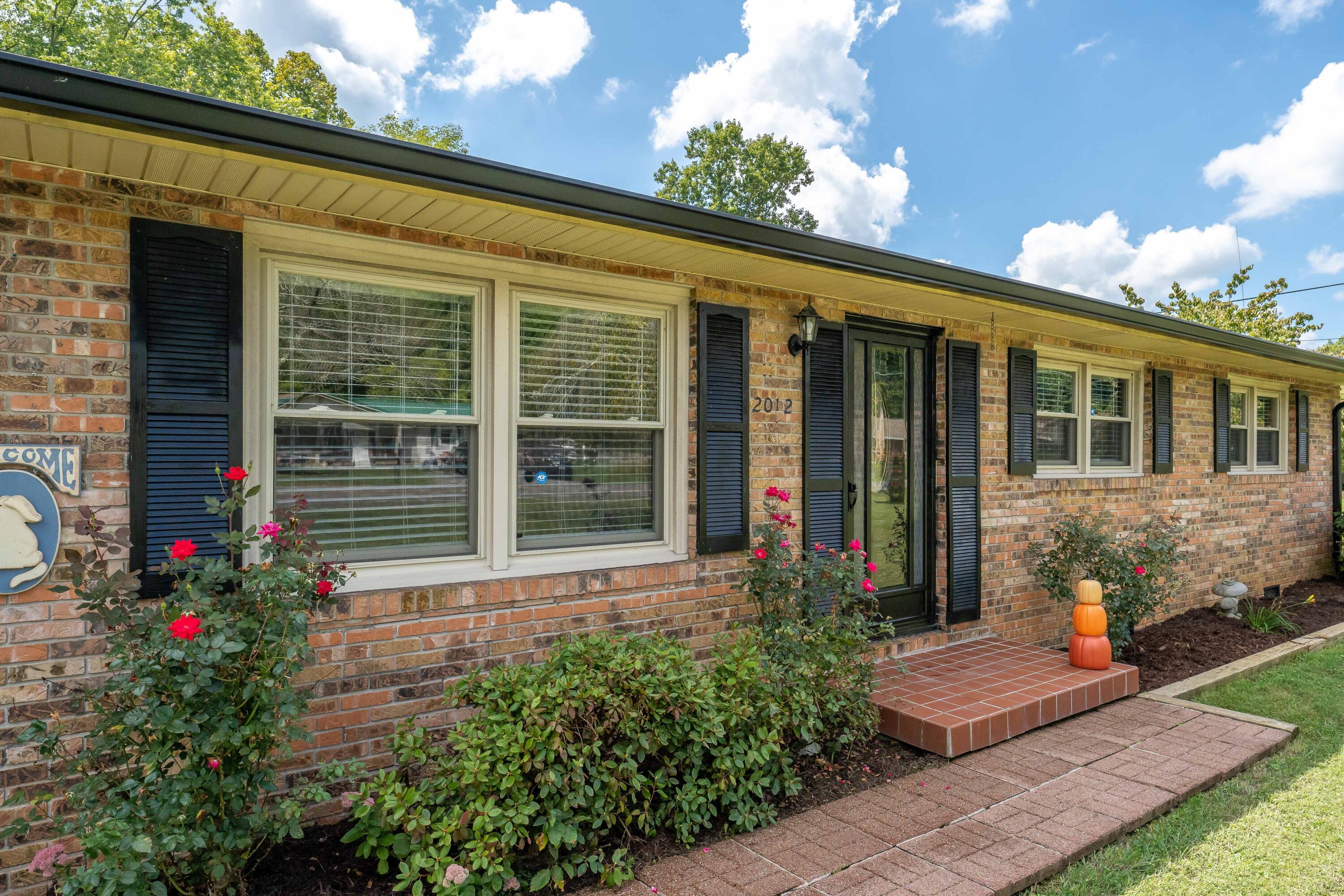 2012 Diana Road Kingsport, TN 37660 - Photo 8 of 45 2012 Diana Rd (9 of 45)