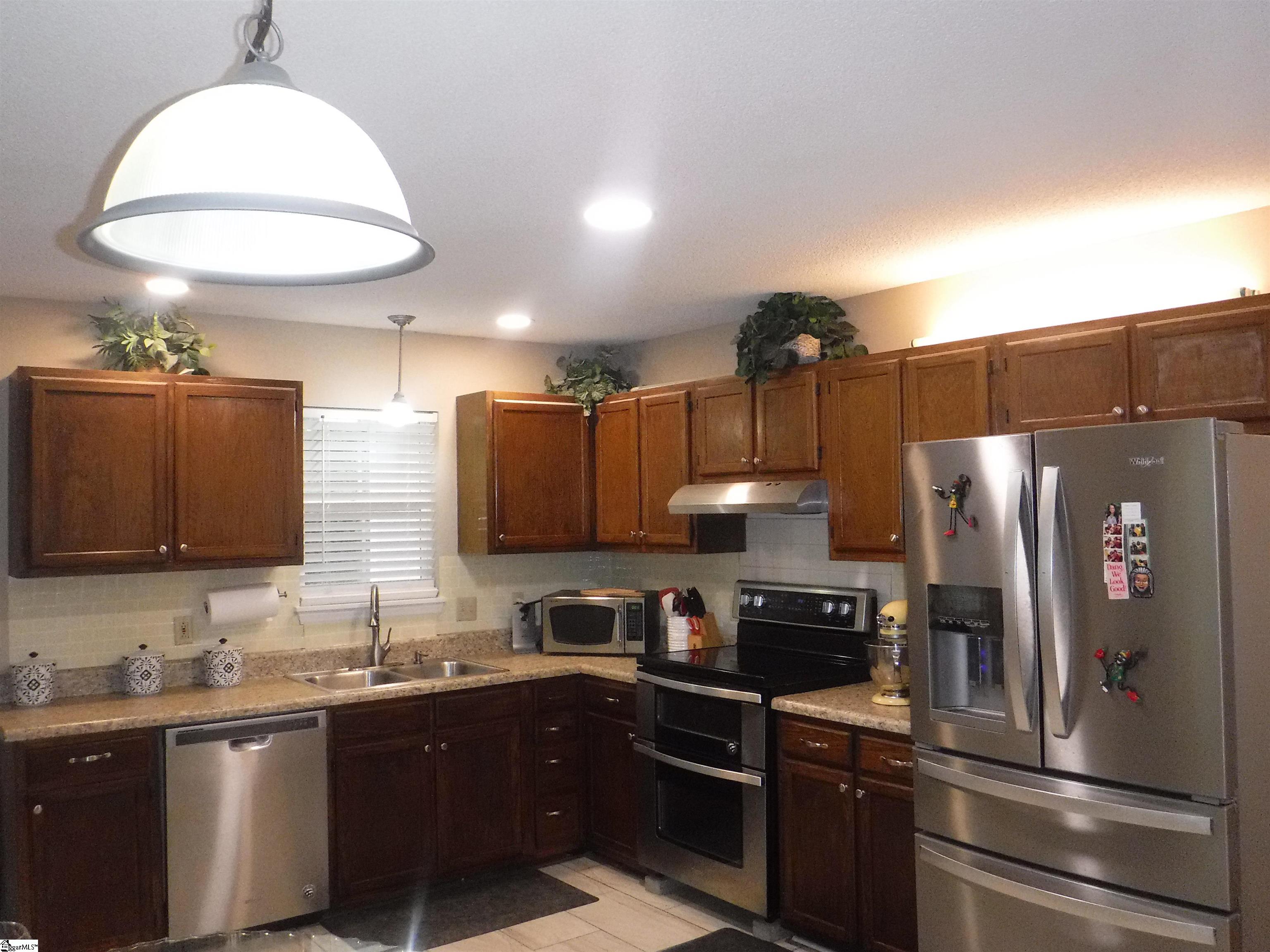 123 Gower Road Spartanburg, SC 29303 - Photo 10 of 28 Gallery Image 10