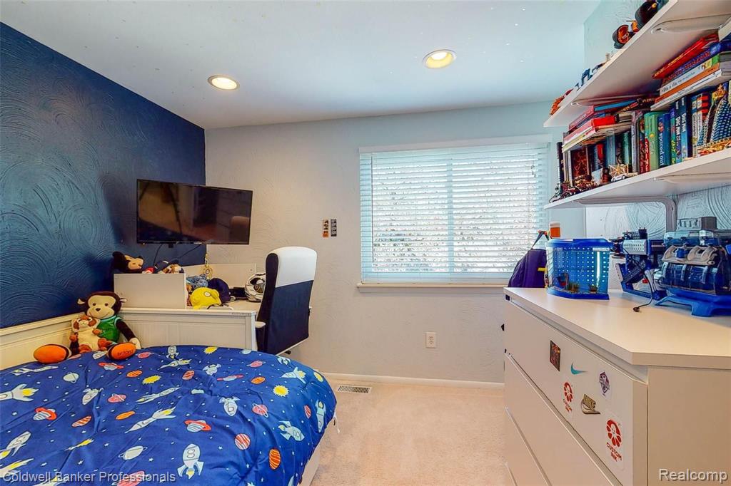 1617 Dancer Drive Rochester Hills, MI 48307 - Photo 29 of 43