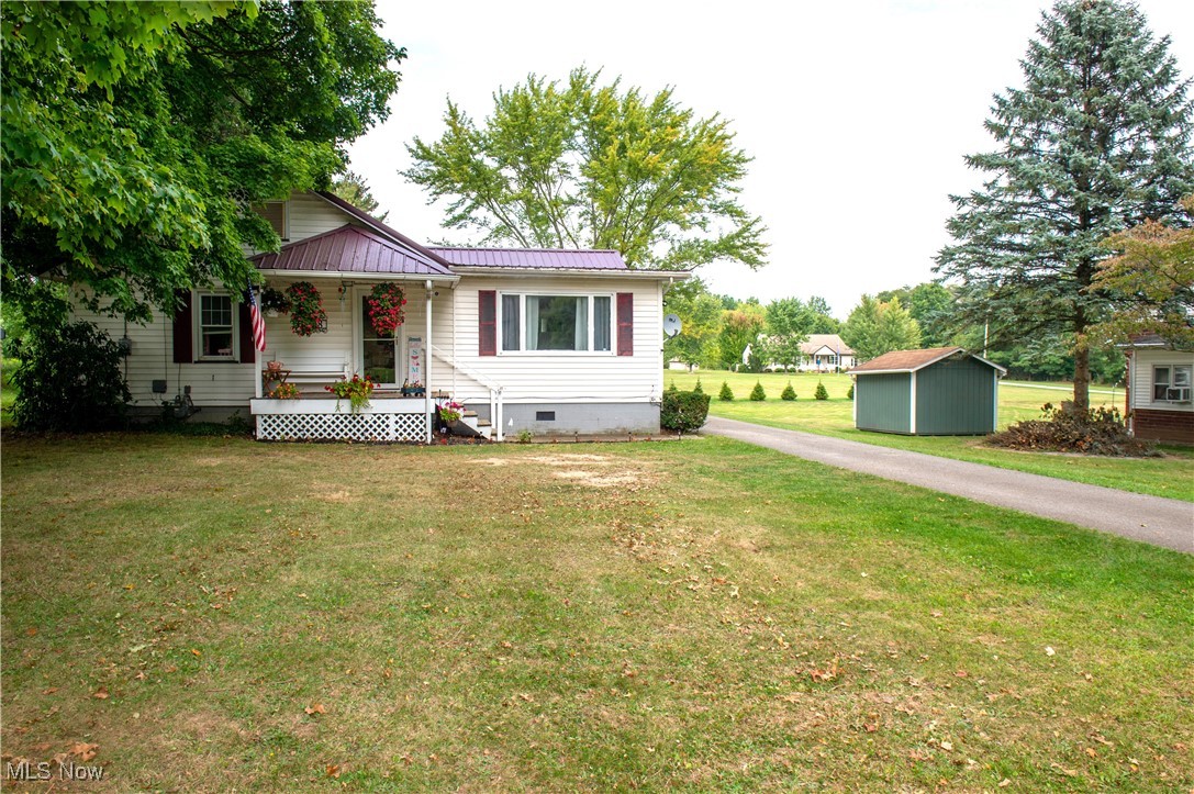 348 Stewart Road Salem, OH 44460 - Photo 2 of 27 Gallery Image 2