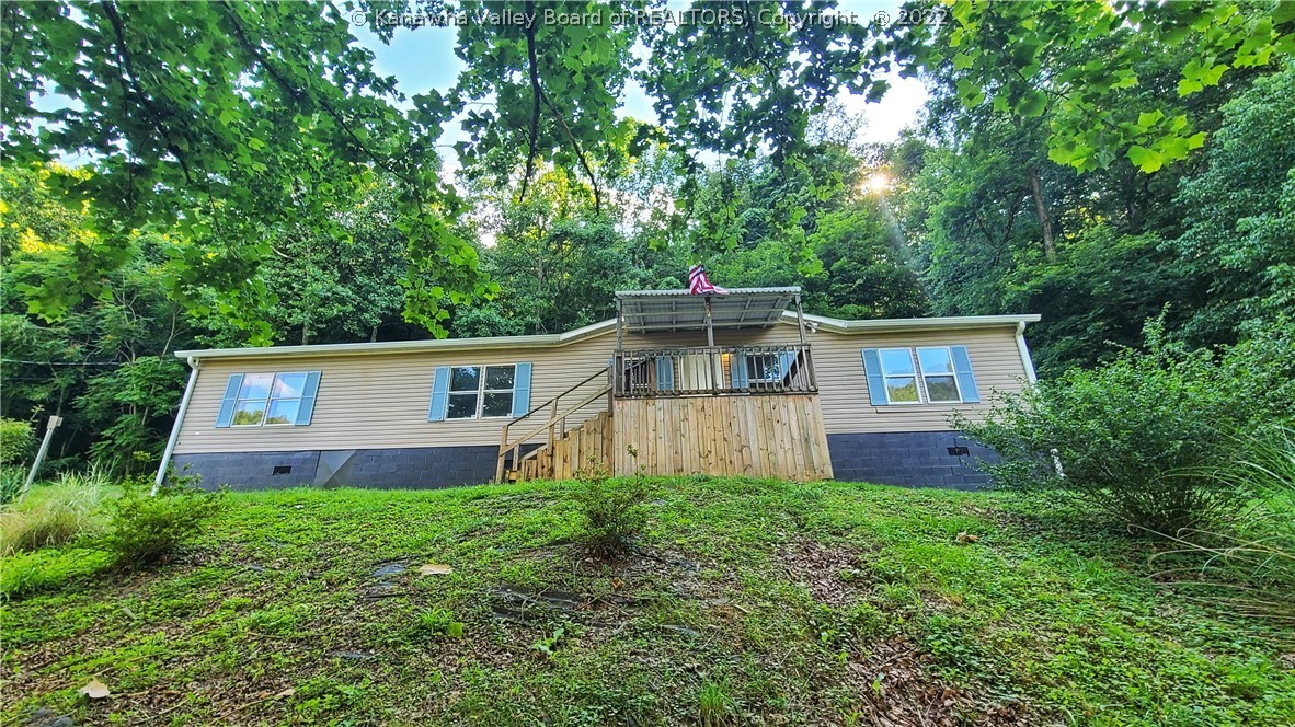 4123 Heizer Creek Road Poca, WV 25159 - Photo 2 of 24 Gallery Image 2