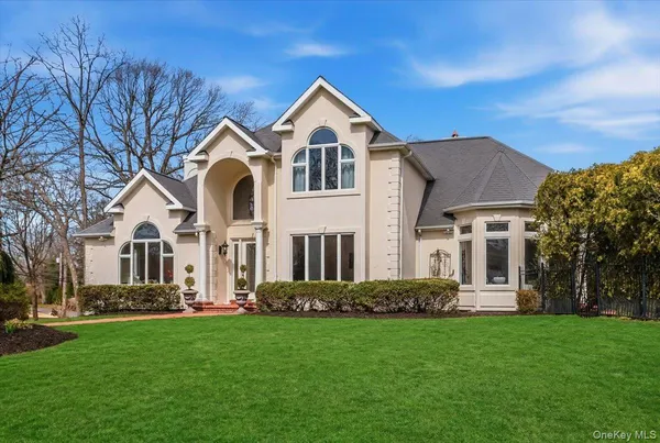 $1,898,000 | 1 Kistela Court, Northport, NY 11768