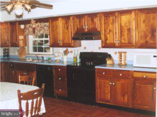 204 Bella Vista Road Devon, PA 19333 - Photo 2 of 4