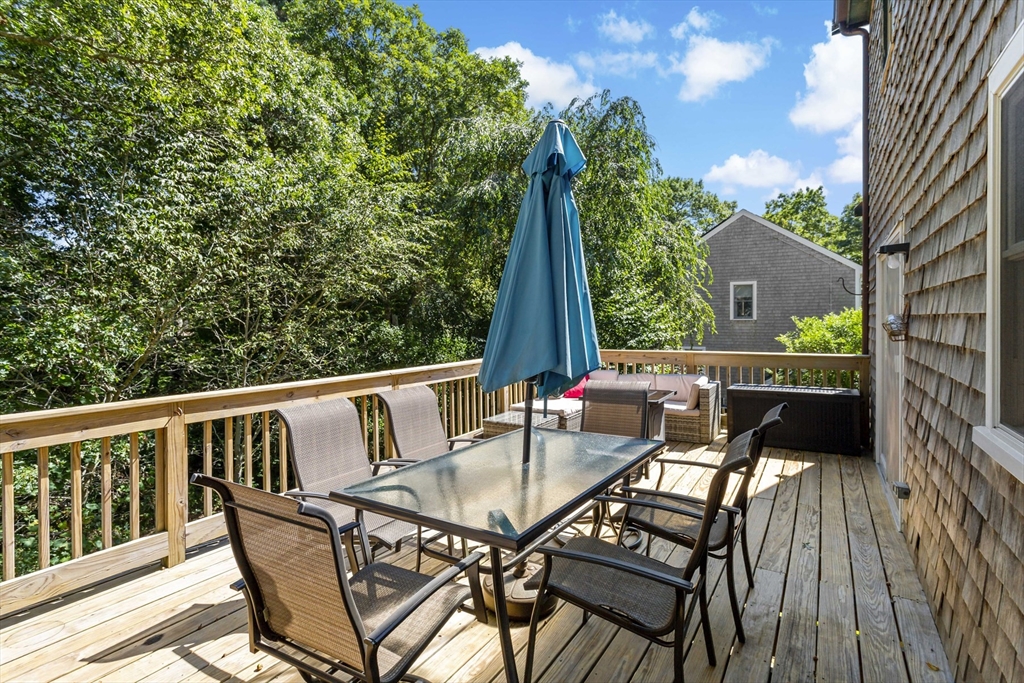 37 Hilltop Road Mashpee, MA 02649 - Photo 15 of 22 Gallery Image 15