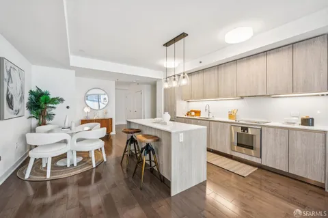 $879,000 | 333 Beale Street, Unit 4F, San Francisco, CA 94105