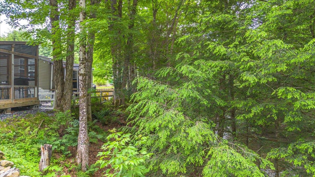 8642 Main Road Huntington, VT 05462 - Photo 39 of 48