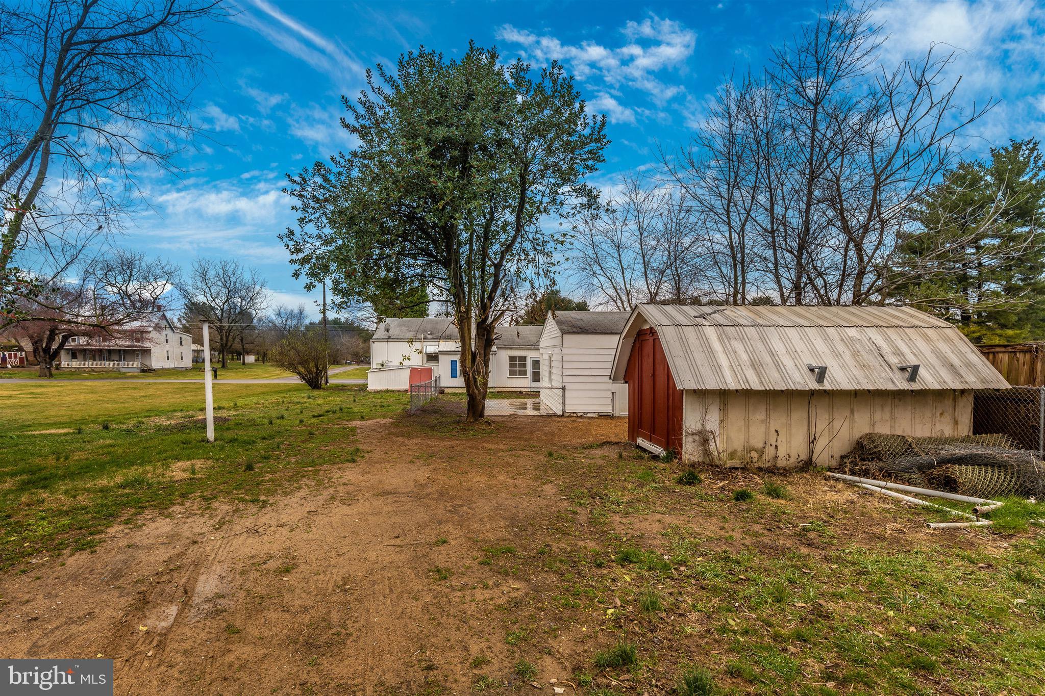 12845 Resh Road Hagerstown, MD 21740 - Photo 39 of 45 Backyard Shed and Outbuilding