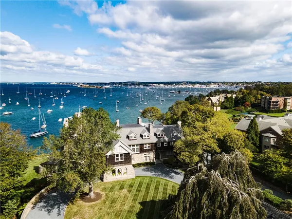 $3,650,000 | 127 Harrison Avenue, Unit 2, Newport, RI 02840