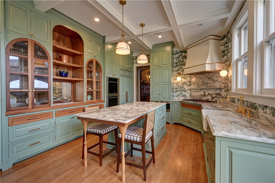 127 Harrison Avenue, Unit 2 Newport, RI 02840 - Photo 20 of 45