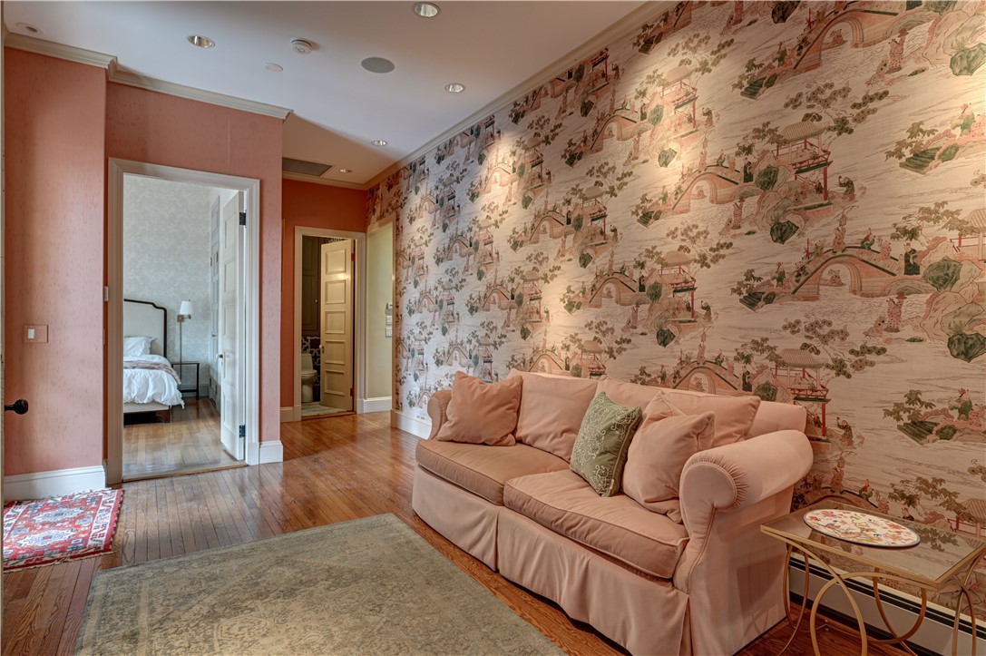 127 Harrison Avenue, Unit 2 Newport, RI 02840 - Photo 30 of 45
