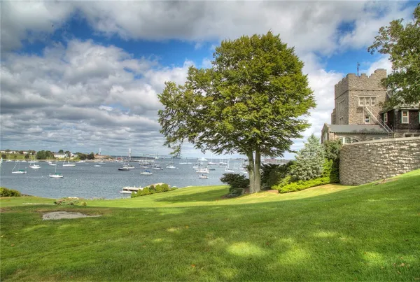 $3,650,000 | 127 Harrison Avenue, Unit 2, Newport, RI 02840