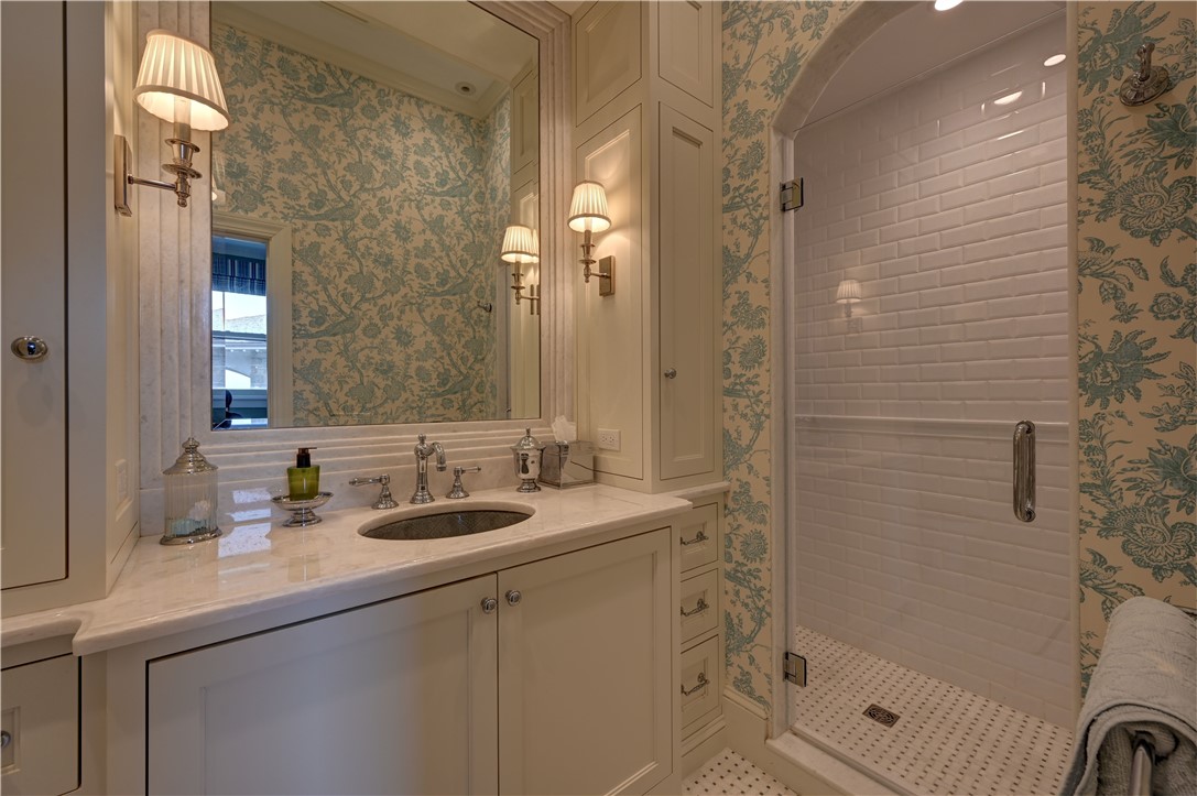 127 Harrison Avenue, Unit 2 Newport, RI 02840 - Photo 34 of 45