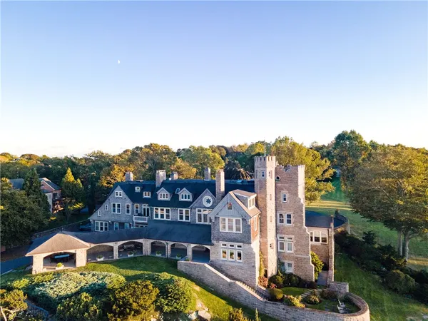 $3,650,000 | 127 Harrison Avenue, Unit 2, Newport, RI 02840