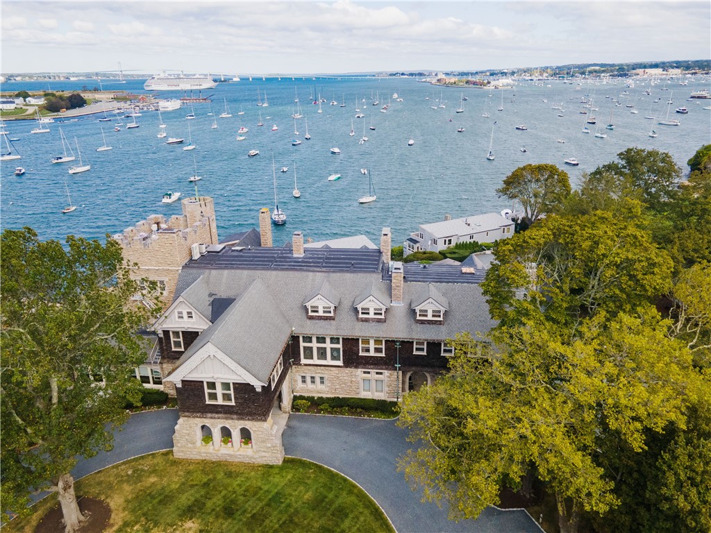 127 Harrison Avenue, Unit 2 Newport, RI 02840 - Photo 41 of 45