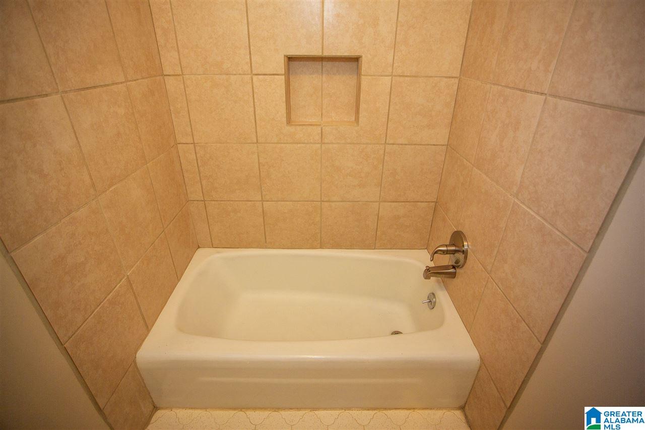 5648 Havenhill Road Birmingham, AL 35210 - Photo 23 of 36