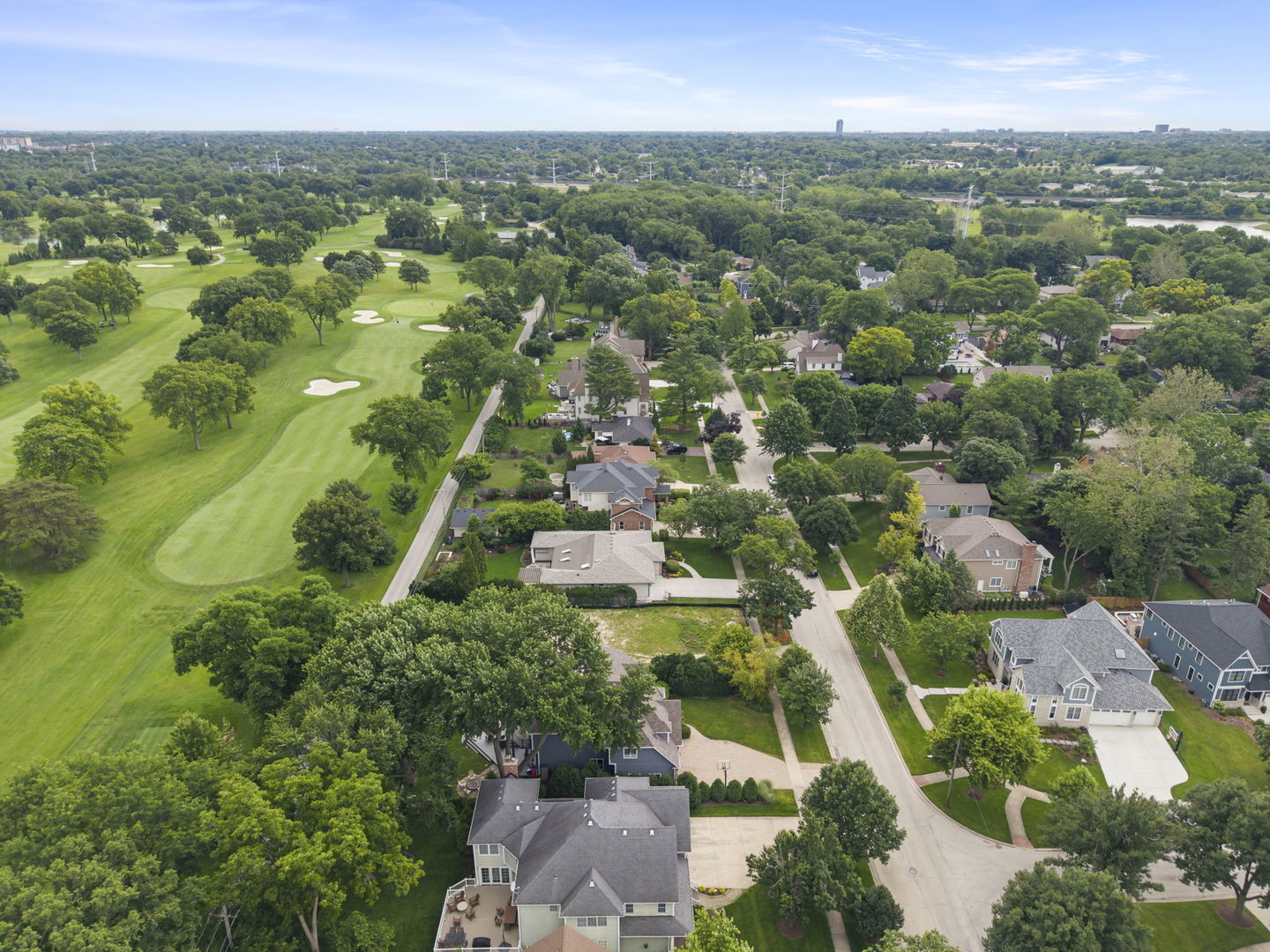 938 Waverly Road Glen Ellyn, IL 60137 - Photo 10 of 42 Gallery Image 10