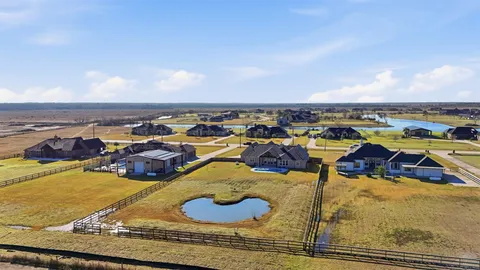 $709,000 | 7915 Stratford Hall Drive, Rosharon, TX 77583