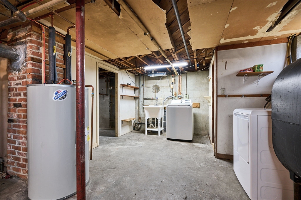 19 Cora Street West Springfield, MA 01089 - Photo 21 of 30