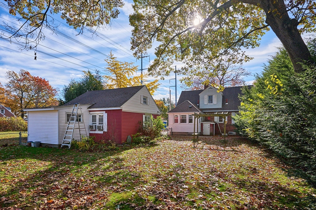 19 Cora Street West Springfield, MA 01089 - Photo 23 of 30