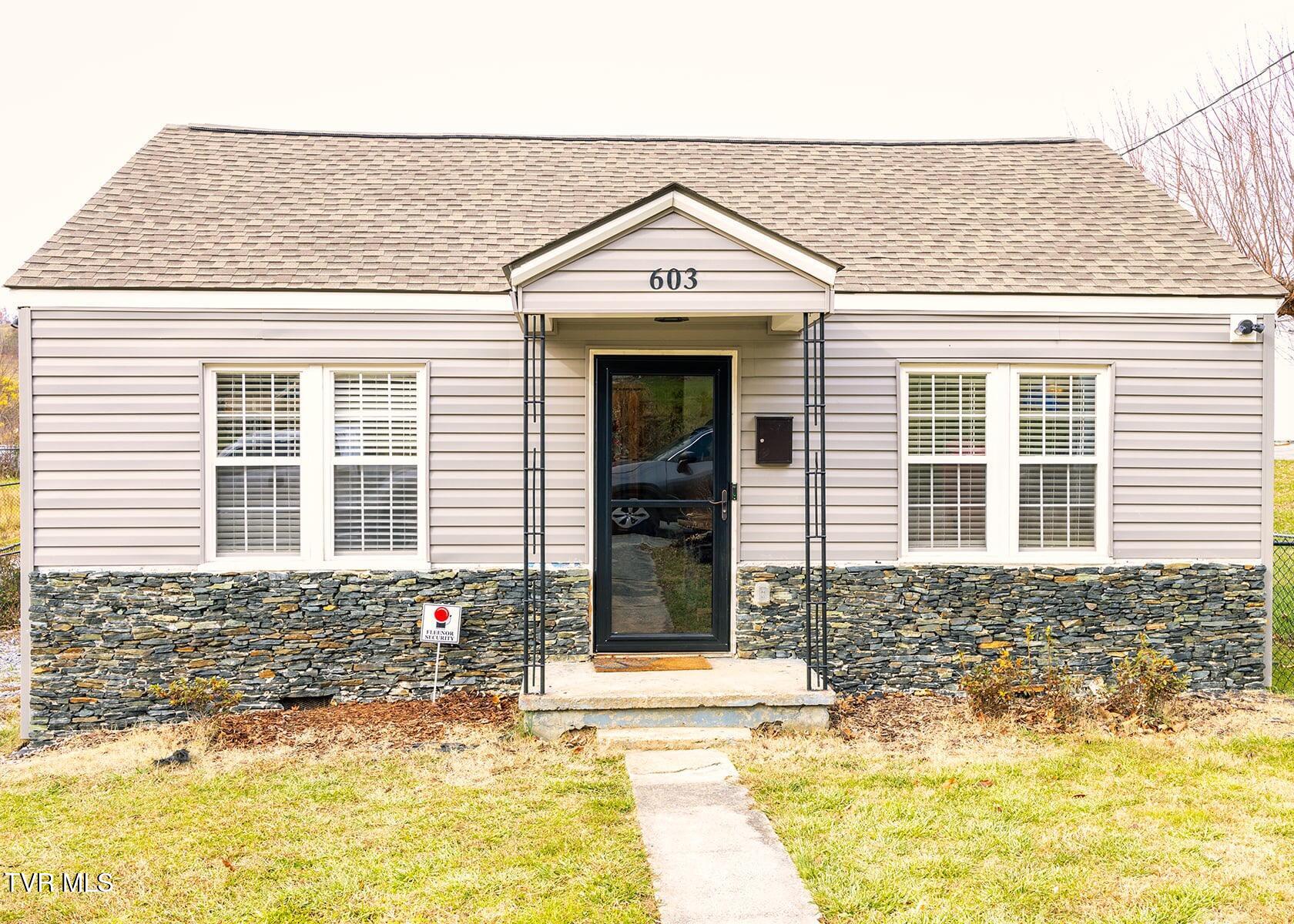 603 Orleans Street Johnson City, TN 37601 - Photo 1 of 24 IMG_3818