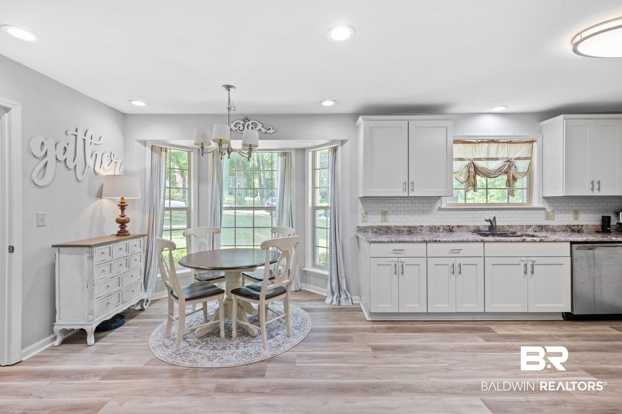 7246 Cadet Drive Daphne, AL 36527 - Photo 12 of 48