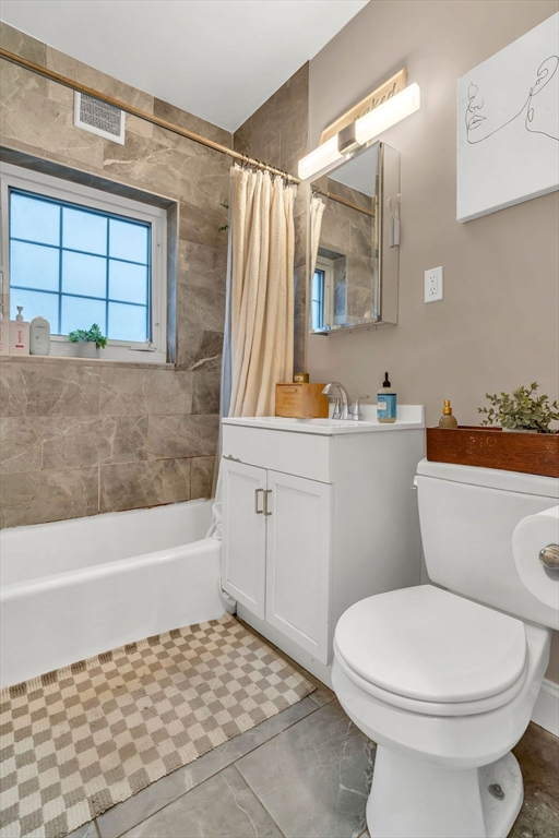 30 St Paul Street, Unit 2 Brookline, MA 02446 - Photo 14 of 32