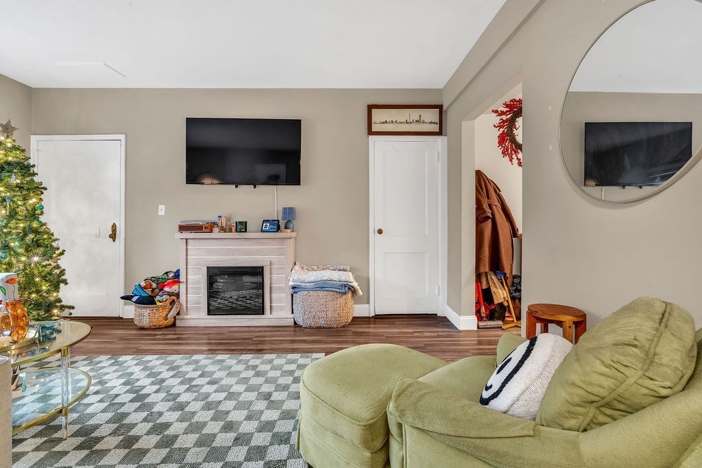 30 St Paul Street, Unit 2 Brookline, MA 02446 - Photo 2 of 32