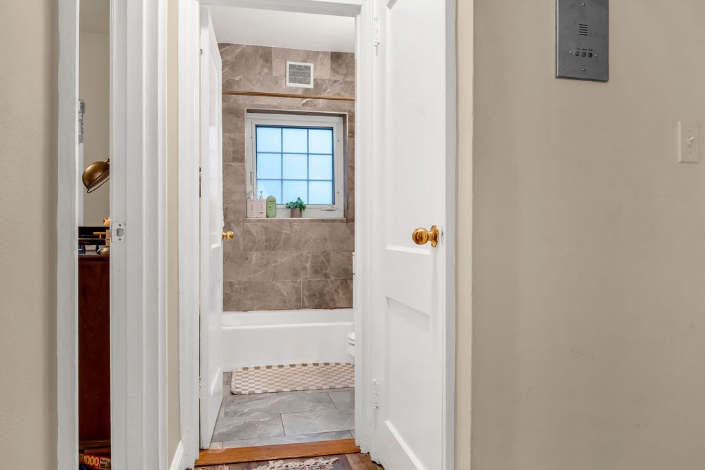 30 St Paul Street, Unit 2 Brookline, MA 02446 - Photo 25 of 32