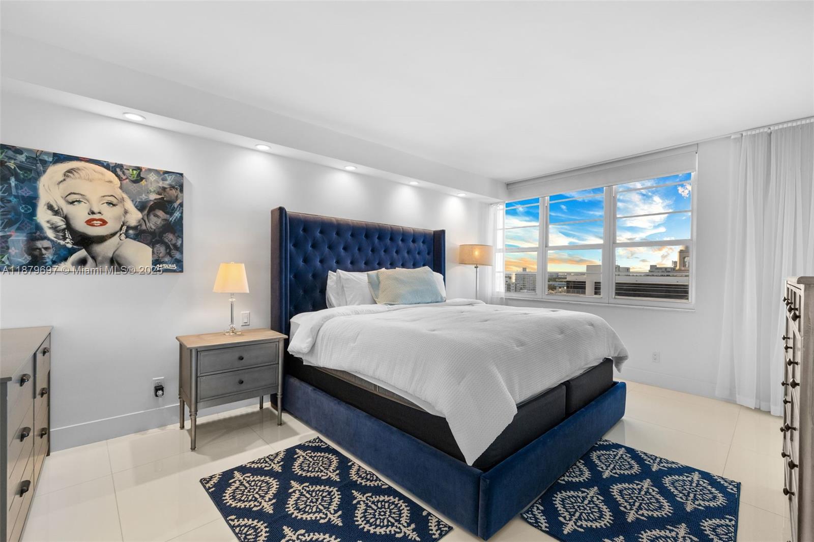 100 Lincoln Road, Unit 1523/1525 Miami Beach, FL 33139 - Photo 14 of 35 a bed room with a bed and a window