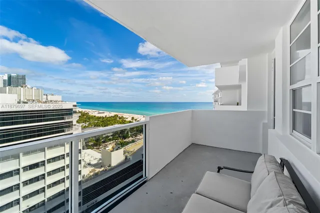 $1,775,000 | 100 Lincoln Road, Unit 1523/1525, Miami Beach, FL 33139
