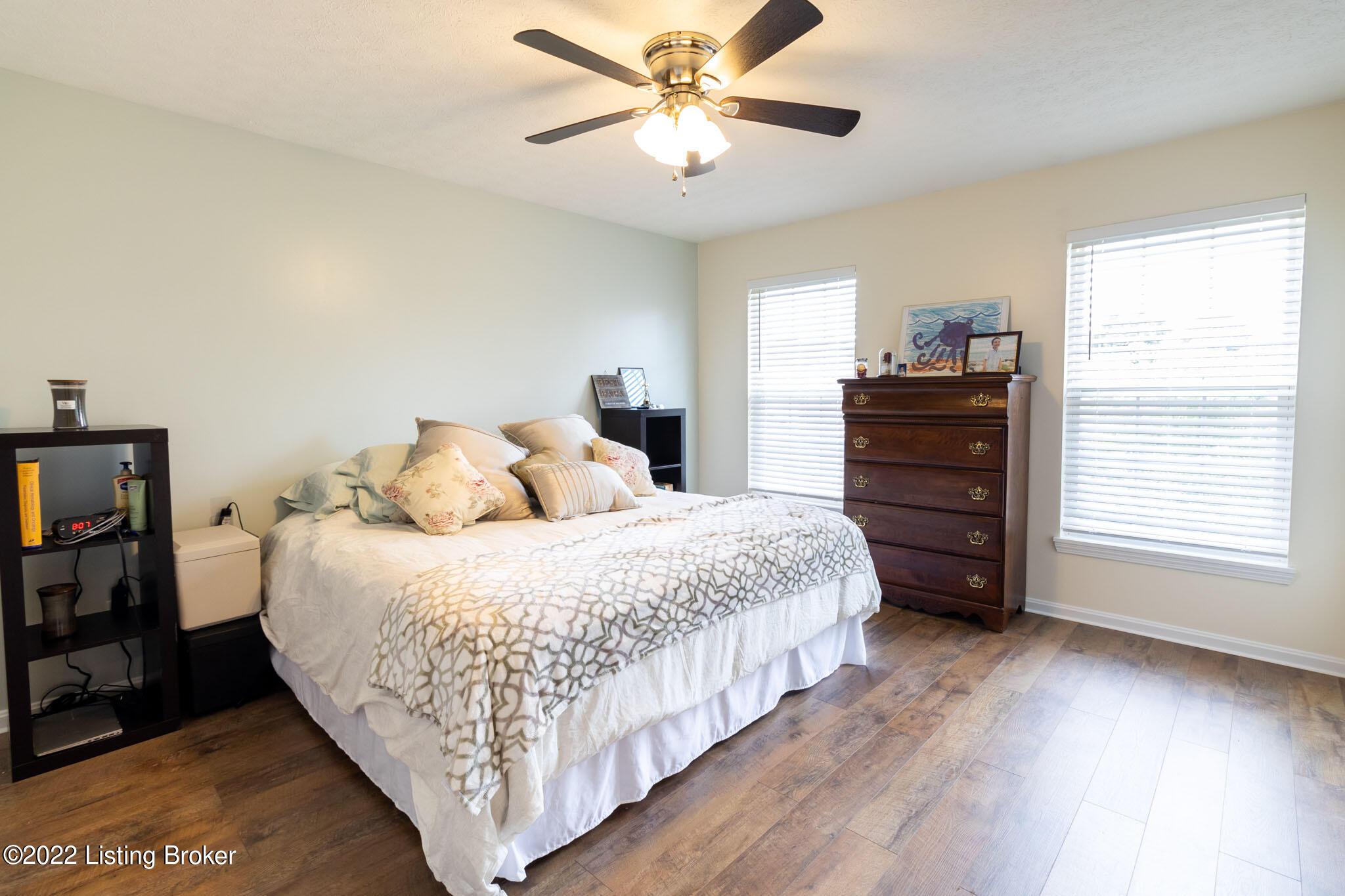 9808 Spring Pointe Court Louisville, KY 40229 - Photo 19 of 30 20