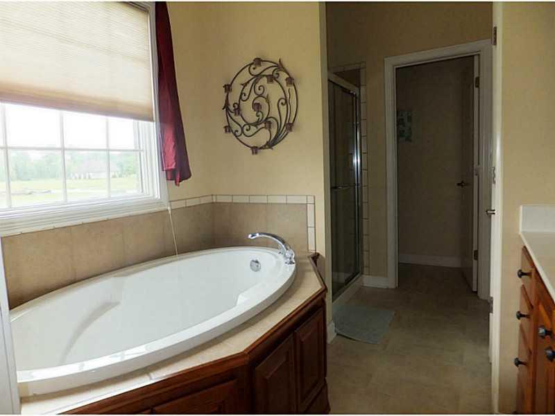 7124 West Ridge Run Way Greenfield, IN 46140 - Photo 14 of 18 Gallery Image 14
