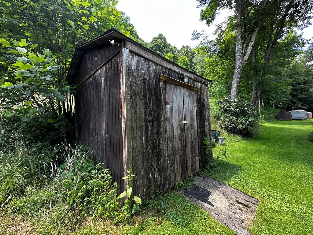 315 Dark Hollow Road Confluence, PA 15424 - Photo 23 of 25